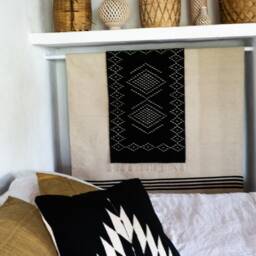 Mexican Relampago Pillow, Wool Mexican Decorative Cushion, Black + White - thumbnail 4