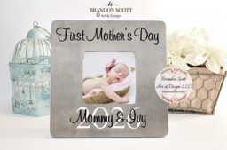 Personalized First Mother's Day Picture Frame New Mom Gift , 1st Mother's Day Frame - thumbnail 1