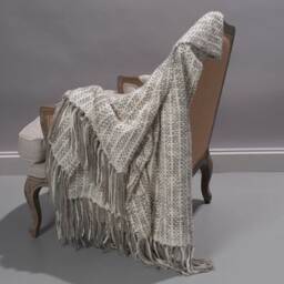 "Couture Dreams Cozi Grey/Ivory Knit Oversized Throw 50""W X 70"