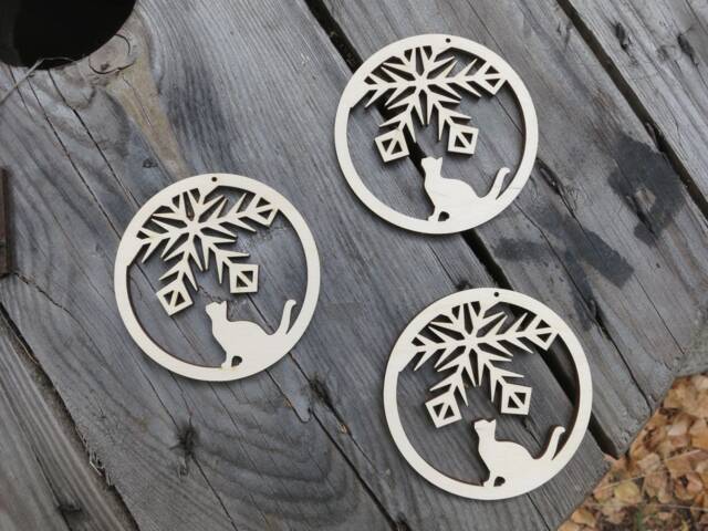 Snowflake Cat Wooden Christmas Ornament Birch Bauble Set - image 1