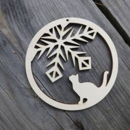 Snowflake Cat Wooden Christmas Ornament Birch Bauble Set - thumbnail 3