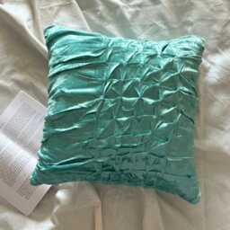 Solid Color Knotted Pattern, Turquoise Blue Velvet, 24x24/26x26 Modern Euro Sham - Knots - thumbnail 3