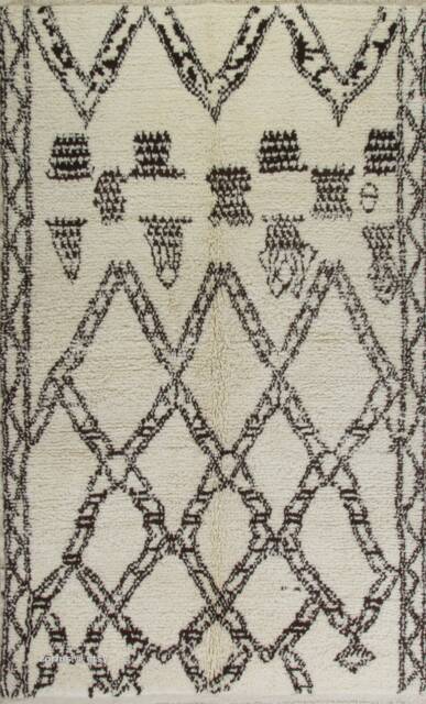 Handmade Beni Ourain Rug Beige Berber Wool, Moroccan Design - image 1