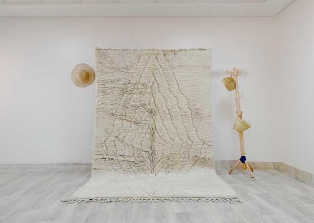 Handmade Beni Ourain Rug - Soft Moroccan Wool Carpet, Perfect For Living Room Or Bedroom - image 1