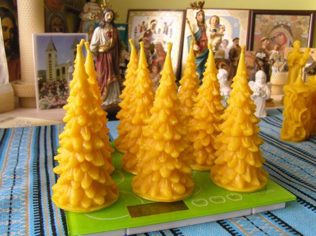 Christmas Candles, Beeswax Gift, Candles For Gifts - image 1