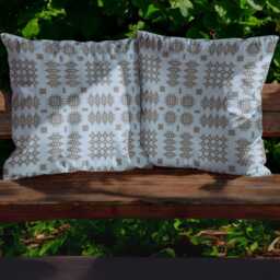 Welsh Tapestry Outdoor Cushion Teflon Coated, Showerproof - thumbnail 3