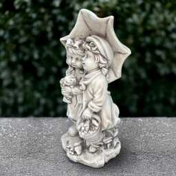 Stone Kids With Umbrella Sculpture Outdoor Children Statue Concrete Boy & Girl Ornament Children Lover Gift Memorial Decoration - thumbnail 3