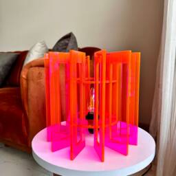 Art Deco Pink Neon Table Lamp Acrylic Home Decor - 30cm - thumbnail 4