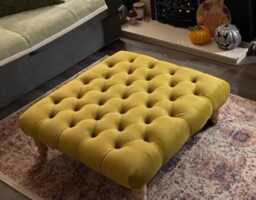 Chesterfield Plush Velvet Footstool - Square Ottoman With Natural Wood Legs - thumbnail 1