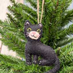 Handmade Needle Felt Cat Christmas Ornament - thumbnail 3