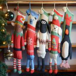 Army-Leggy Christmas Stockings With Shaun & Feathers Mcgraw 2 - thumbnail 1