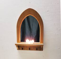 Gothic Arch English Oak Solid Hardwood Wooden Wall Mirror With Key Coat Hooks 65.5 cm - thumbnail 1