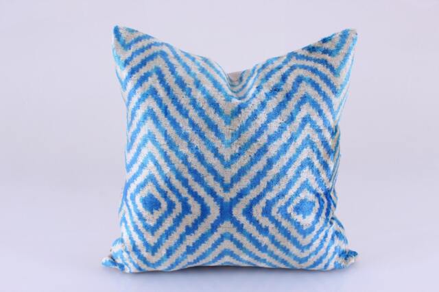 ??kat Velvet Pillow, Bohemian Pillow, Lumbar Pillowcase, Designed Cushions, Couch Cushions, Fashion Cushions, Decorative Pillow, Beige Blue Pillow - image 1