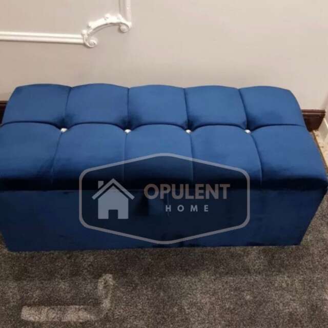 Large Gas Lift Plush Velvet Diamant?? Ottoman Storage Box, Seat, Footstool - image 1