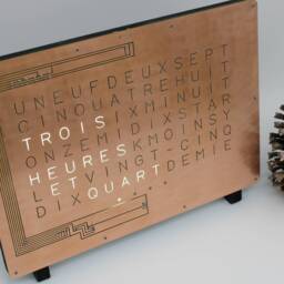 Word Clock Design Led Letters French Text Living Room Decoration Industrial Style Black - thumbnail 2