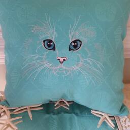 Embroidered Cat Face Pillow - 16x16 Or 18x18 - thumbnail 4