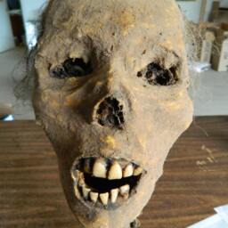 Mummified Mark Realistic Corpse Head Skull - thumbnail 2