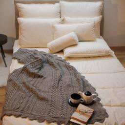 Natural Wool Filled Twin Duvet - Extra Warmth For Winter Bedding Bliss - Us Duty Paid - thumbnail 3