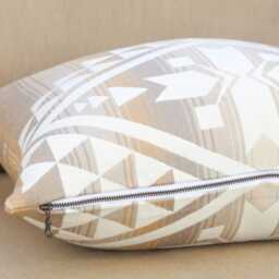 16x20 Canyonlands National Park Outdoor Pillow Cover - Ready To Ship - thumbnail 2