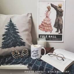 Linen Christmas Tree Pillow Cover Farmhouse Winter Decor - thumbnail 3