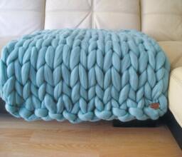 Super Chunky Baby Blanket. Giant Knitted Merino Wool Throw. Bulky Yarn. Biggest Stitch Thickest Blanket On The Market - thumbnail 1