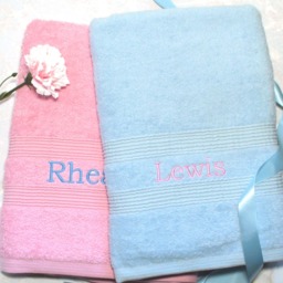 Personalised Bath Towels - Couples Pink & Blue Embroidered Gift Set - thumbnail 1