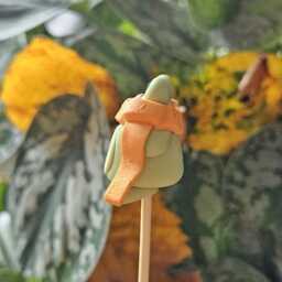 Cosy Woolly Scarf Frog - Cute Autumn Decor, Handmade Clay Toad Figurine, Keychain, Charm, Plant Pot Accessory, Trinket Shelf, Season - thumbnail 2