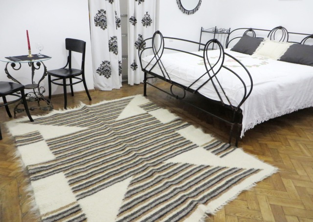 Handwoven Striped Wool Area Rug Rustic Scandinavian Decor - 225x175cm - image 1