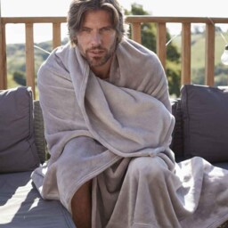 Extra Large Plush Fleece Blanket - thumbnail 2