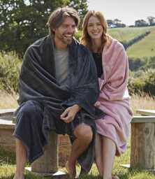 Extra Large Plush Fleece Blanket - thumbnail 1