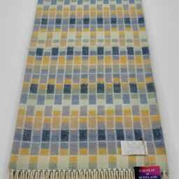 Calzeat Made in Scotland Jacquard Woven Rainbow Block Throw - thumbnail 2