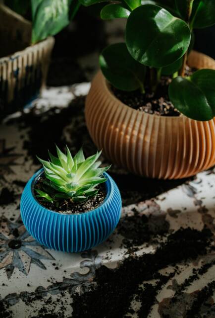 Small Planter 71P01.120.blue/3D Printed Plant Pot Ecofriendly & Geometric Minimalist Modern - image 1