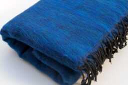 Hand-Loomed Yak Wool Blanket Large Travel Shawl, Nepal - thumbnail 1