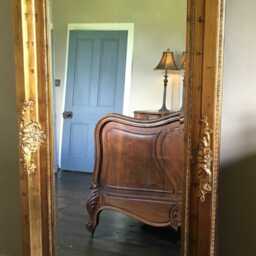 statement Antique Gold Large Swept Gilt Ornate French Over Mantle Leaner Wall Mirror 4 Ft X 3 - thumbnail 2