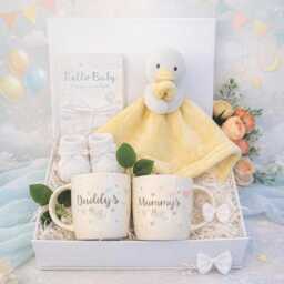 Unisex Baby Hamper Elephant Comforter, Milestone Cards, Mummy & Daddy Mugs - thumbnail 2