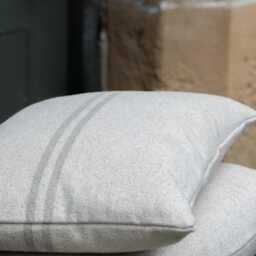 Proven??al Rustic Natural Stripe Grainsack Cushion