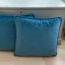 Plush Teal Blue Velvet Reversible Piped Home Accessories Throw Cushion Cover/Sham Pillowcase 18 - thumbnail 2