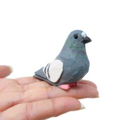 Pigeon Wooden Figurine - Hand-Carved Bird Statue Home Decor - thumbnail 1