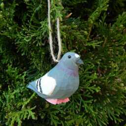 Pigeon Wooden Figurine - Hand-Carved Bird Statue Home Decor - thumbnail 4