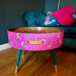 Round Pink Tiger Coffee Table , Emerald & Gold Design, Magenta Lift Off Top, Large Lounge Ideal For Living Room - thumbnail 3