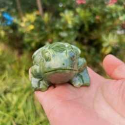 Hand-Carved Serpentine Frog Figurine Natural Green Crystal Sculpture - thumbnail 2