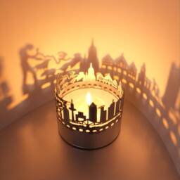 Frankfurt Skyline Shadow Play Lantern Candle Attachment - Mesmerizing Souvenir For Fans Beautiful Room Decor - thumbnail 3