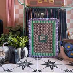 Crochet Picture Frame Striped Ruffle Border, Dopamine Decor - thumbnail 3