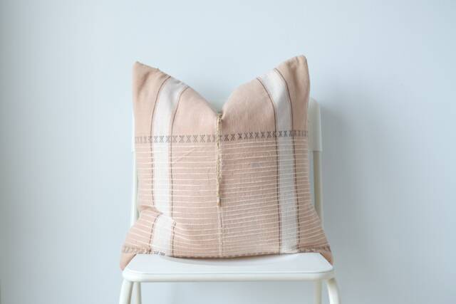 "Handwoven Hemp Pillow Cover Vintage Karen Tribal Design - 20"" X 20" - image 1