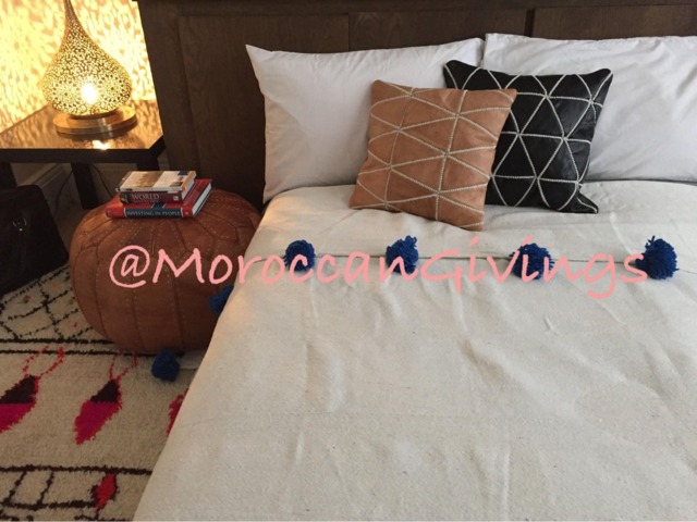 "Moroccan Pom Blanket - Throw With Blanket Bed Spread Bedding Cotton /71""Wx102" - image 1