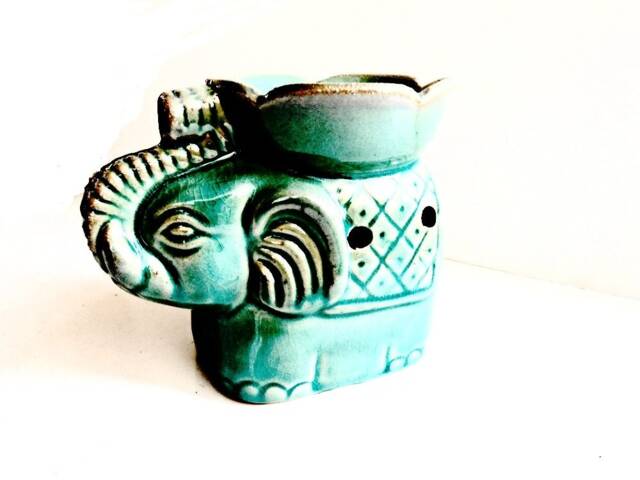 Essential Oil Diffuser Green Elephant Ceramic Burner Hot Porcelain Room Fragrance Feng Shui Aromatherapy Aroma Candle Warmer Painted - image 1