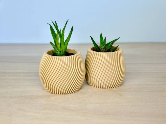 Succulent Pots Seaside Decor - 2x - Coastal Ocean-Inspired Cacti Planters Aesthetic Modern Indoor Minimalist With Drainage - image 1