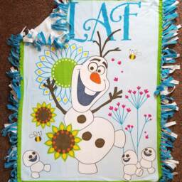 Frozen's Olaf in Flower Field With Stone Friends Fleece Tie Blanket - thumbnail 2