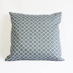 Grey Graphic Pillow Case, Moroccan Print Cover, Quatrefoil Pillow, Clover Anthracite & White, Hard Coal Case - thumbnail 1