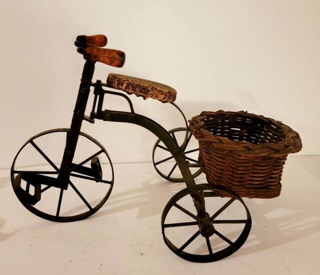 Antique Doll Size Victorian Tricycle Wicker Basket Made Of Wrought Iron, Wood Found By Foo La - image 1